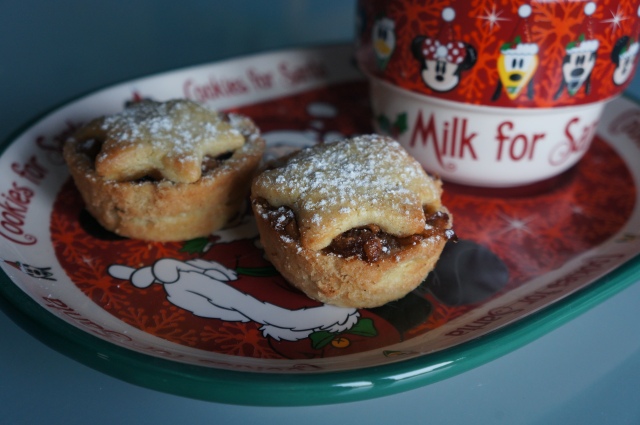 Christmas Mince Pies | Bácáil with Love (Bake with Love)